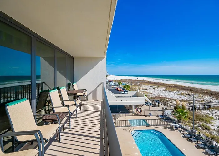 Apartment Island Winds West 380