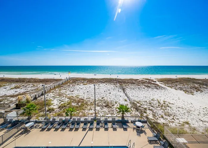 Apartment Island Winds West 380